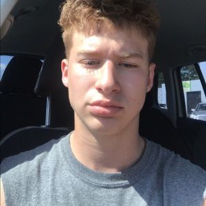 Meet your Posher, Kenneth